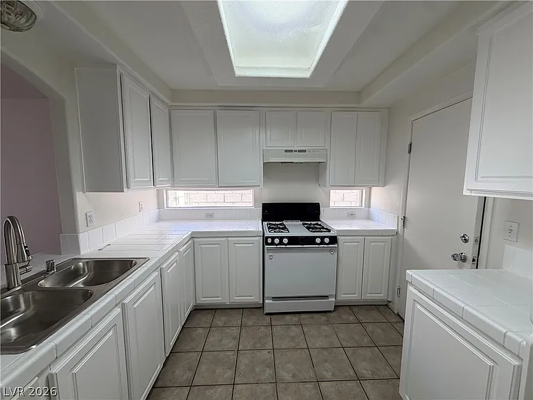 10200 Moth Orchid Ct — Photo 20