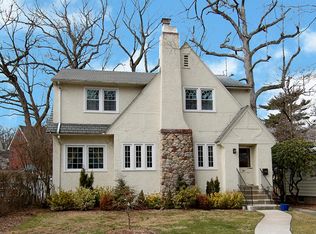 87 N Chatsworth Ave, Larchmont, NY 10538