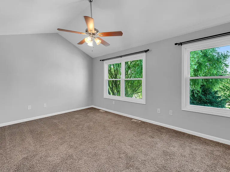 41 Squire Cir — Photo 10