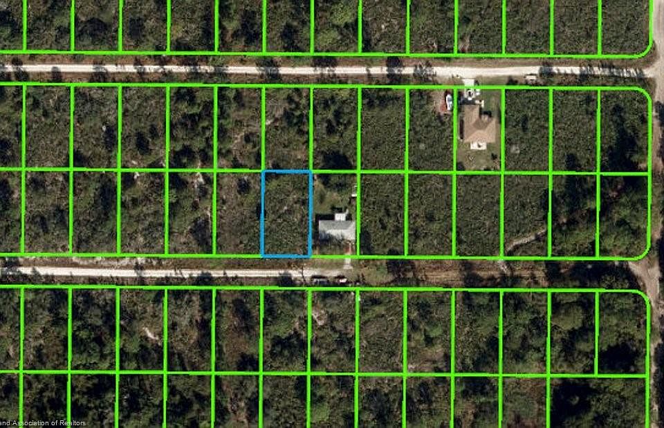 2nd image of 229 Scrub Jay Ave