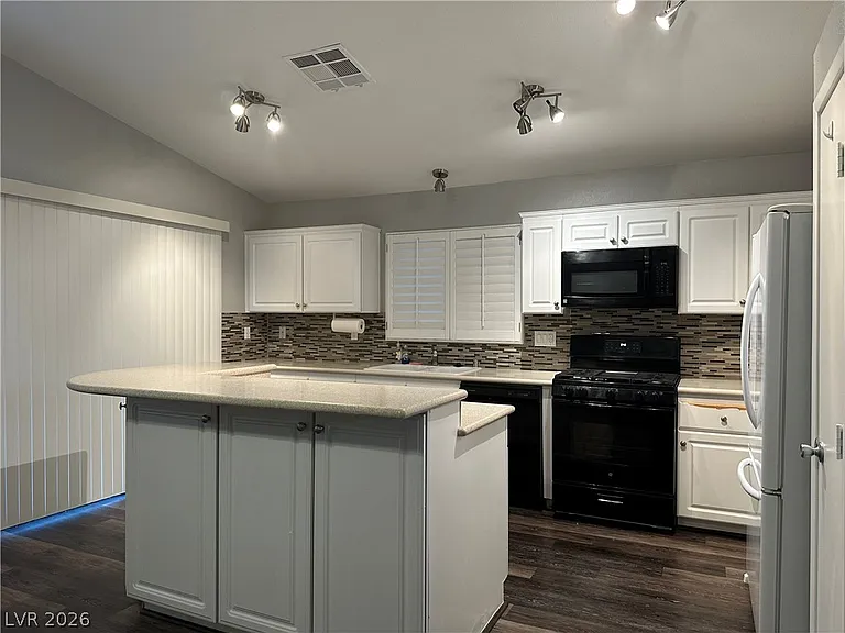 27 Garrett Ct — Photo 6