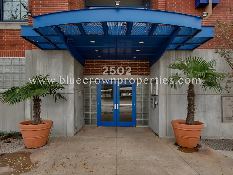 2502 Live Oak St #336 — Photo 2