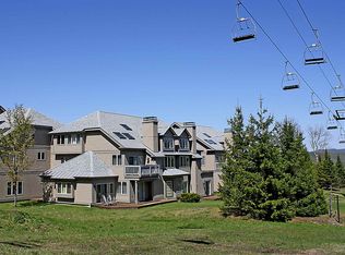 82 Day Break Dr #J102, Ludlow, VT 05149