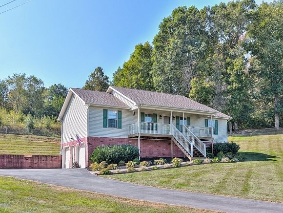 1st image of 314 Meadow View Farms Dr