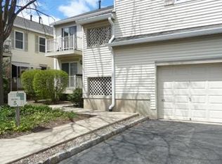 43 Commonwealth Dr, Basking Ridge, NJ 07920