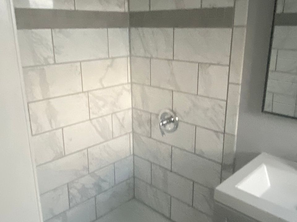 2nd image of 2813 Terry Ct