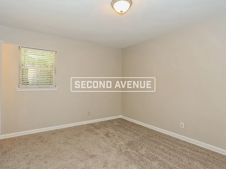 6111 Shetland Rd — Photo 12