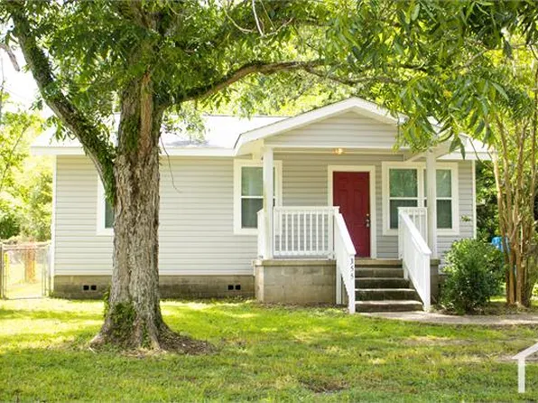 355 10th Ave, Chickasaw, AL 36611