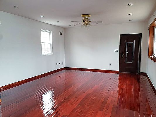 4th image of 6404 138th St Floor 1