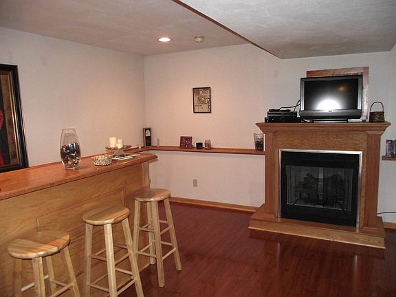 Rec Room/ Entertainment Area