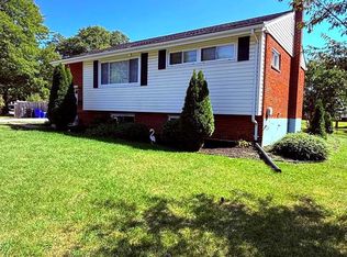 3912 Palmira Ln, Silver Spring, MD 20906