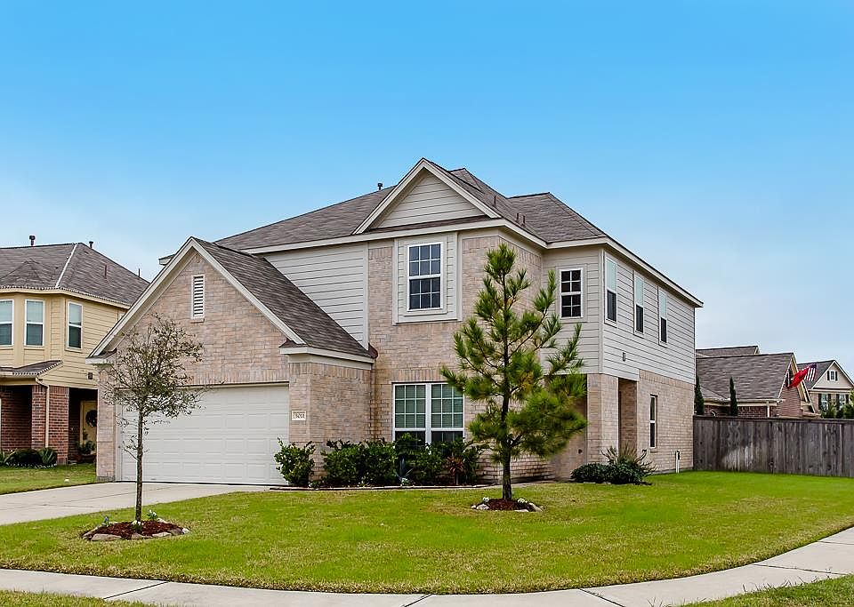 1st image of 5011 Serene Waters Ln