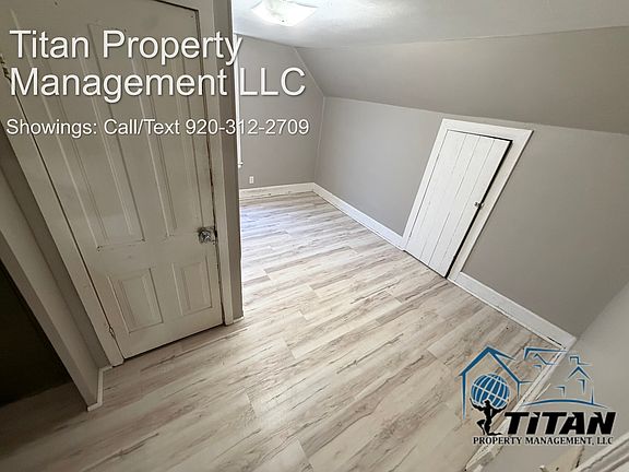3rd image of 1348 1/2 W Spencer St