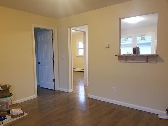 3rd image of 4415 Broadway