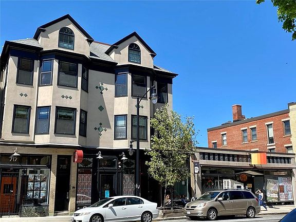 3rd image of 715 Westminster St #2