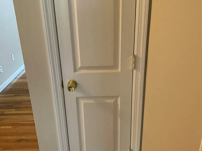 10 Oxford Dr #10 — Photo 12