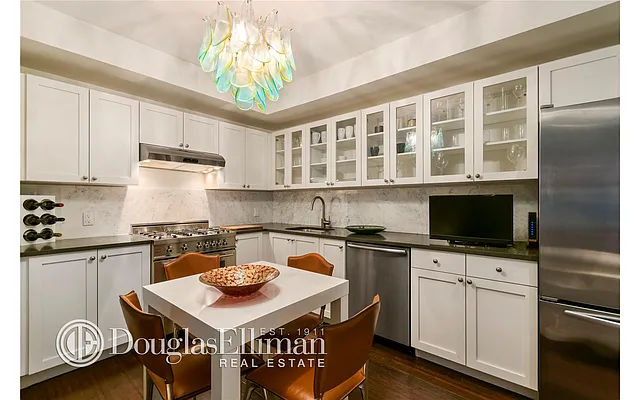 Sold by Douglas Elliman | media 12