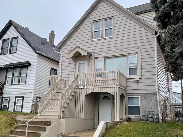 2727 South 15th PLACE, Milwaukee, WI 53215