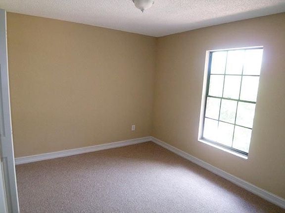 5th image of 21038 Voyager Blvd #D5