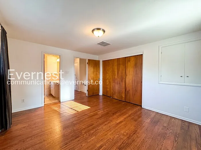 2605 Reed Ct — Photo 10