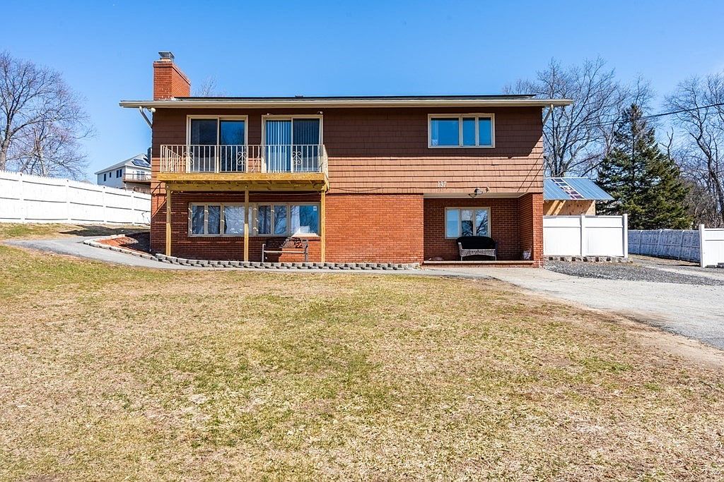 137 Old Marsh Hill Rd, Dracut, MA 01826 Zillow