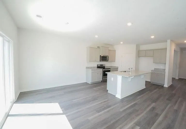 108 Windrush Pnes — Photo 10
