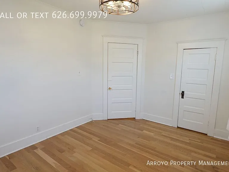 6307 N Aldama St — Photo 21