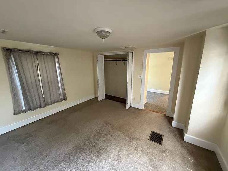 102 Frederick St — Photo 9