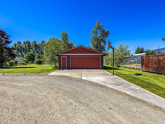 5th image of 3960 Houk Way