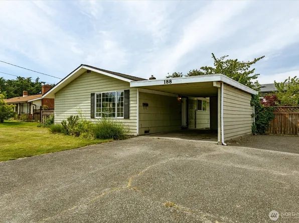 188 SW 8th Avenue, Oak Harbor, WA 98277