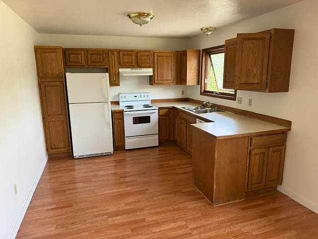 2401 N Wasilla Fishhook Rd #4