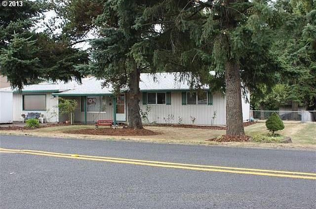 1st image of 6002 NE 58th St