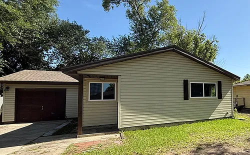 3726 Edgemont Dr Photo 1 3726 Edgemont Dr Photo 1