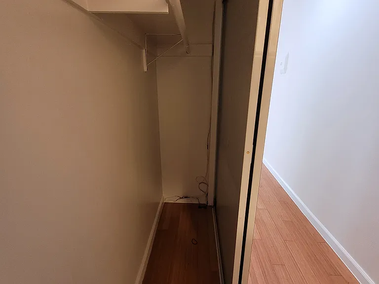 The Alexa Apartments — Photo 13