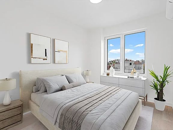 4th image of 172-02 Hillside Ave #6I