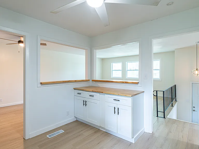 307 McMaster Pl — Photo 9
