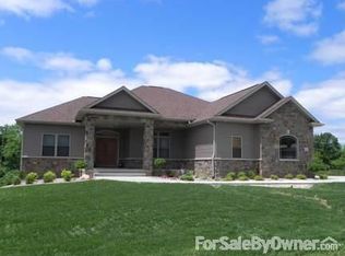 1360 Spring Ridge Ct NE, Swisher, IA 52338