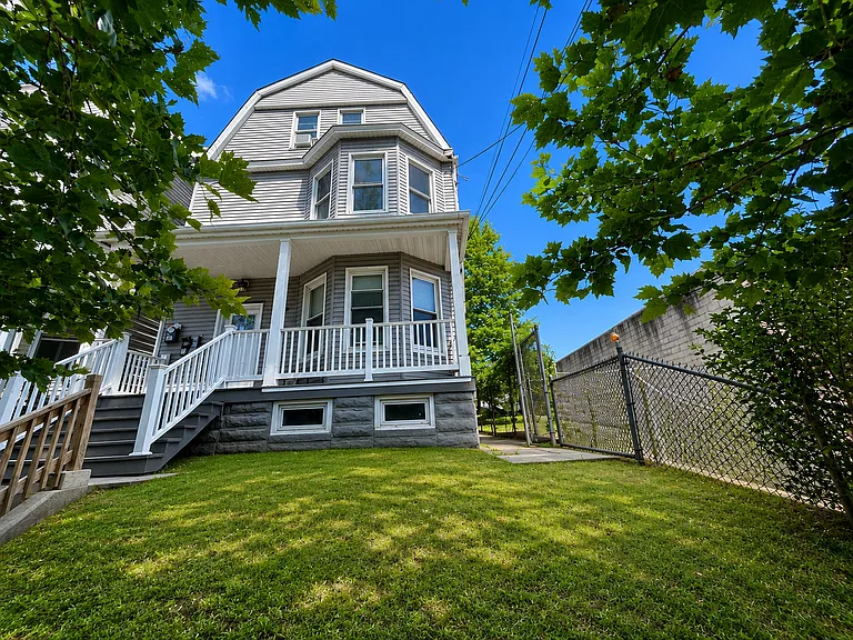 179 Jelliff Ave #2 — Photo 5