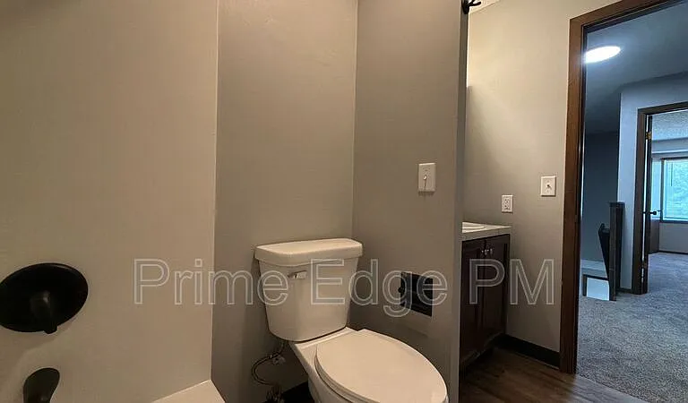 6235 Holdrege St #A-1 — Photo 17