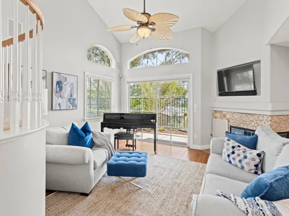 12041 Tivoli Park Row Unit 1, San Diego, CA 92128