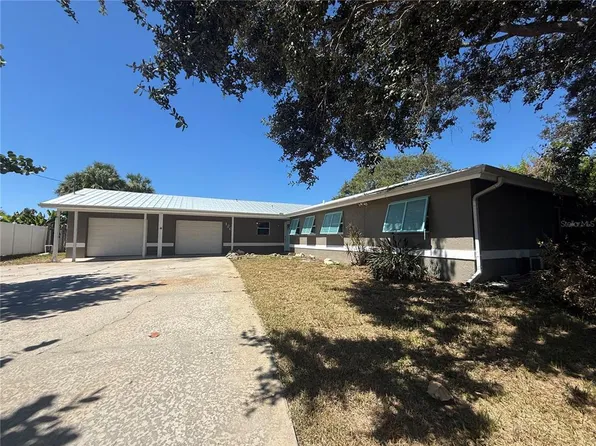 120 Candyce Dr, Osprey, FL 34229