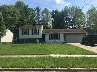1834 Clearbrook Dr, Stow, OH 44224