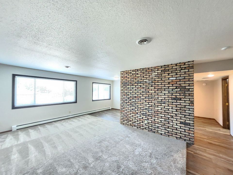 1st image of 1804 S Stephen Ave APT 11
