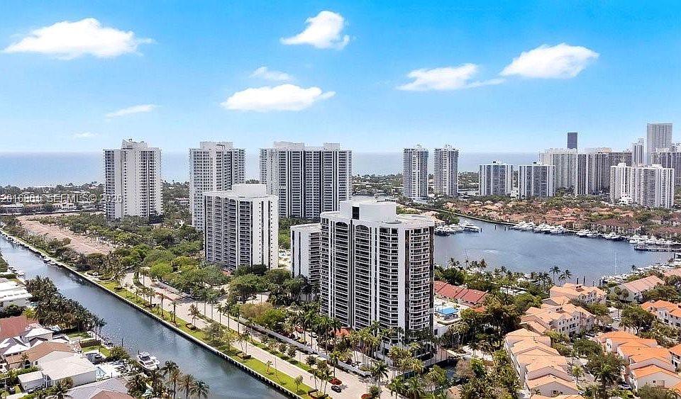 1st image of 3600 Yacht Club Dr APT 1801