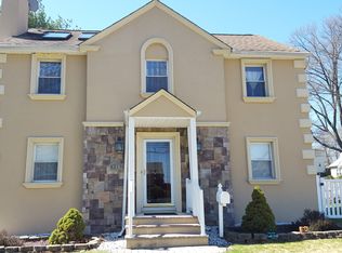 111 6th St, Clifton, NJ 07011