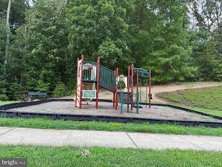1 Warbler Ct — Photo 16