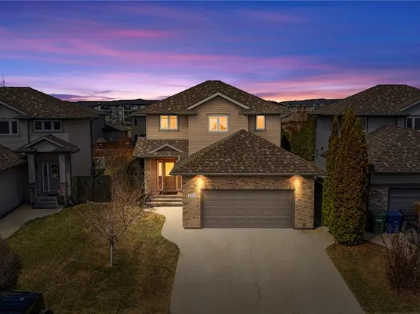 222 Stepney CRESCENT, Saskatoon, SK S7T 0A5