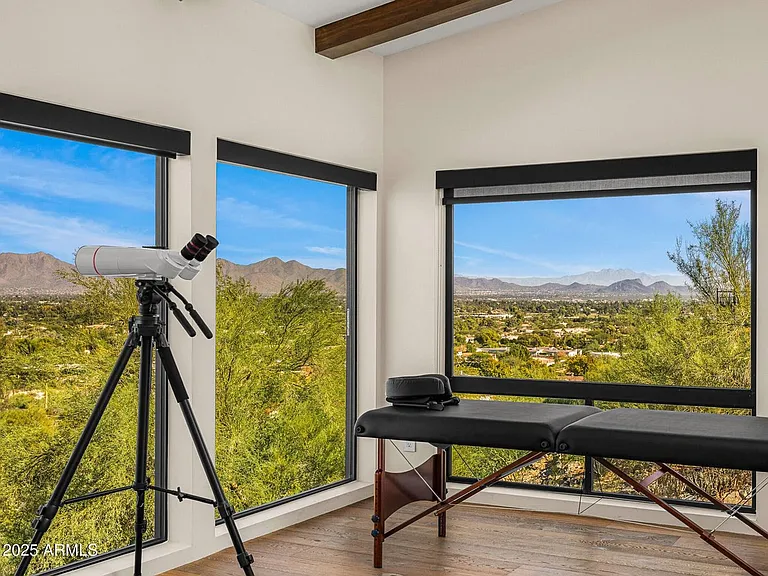 6331 E Hummingbird Ln — Photo 12