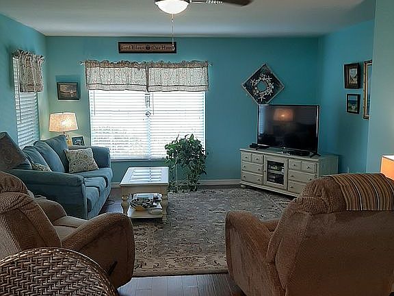4th image of 4109 Santa Barbara Dr