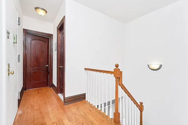 Rented by Compass | media 22